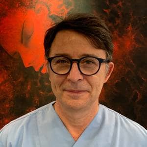 Prof. Dr. Cemal Şenyuva Aesthetic & Plastic Surgery Specialist